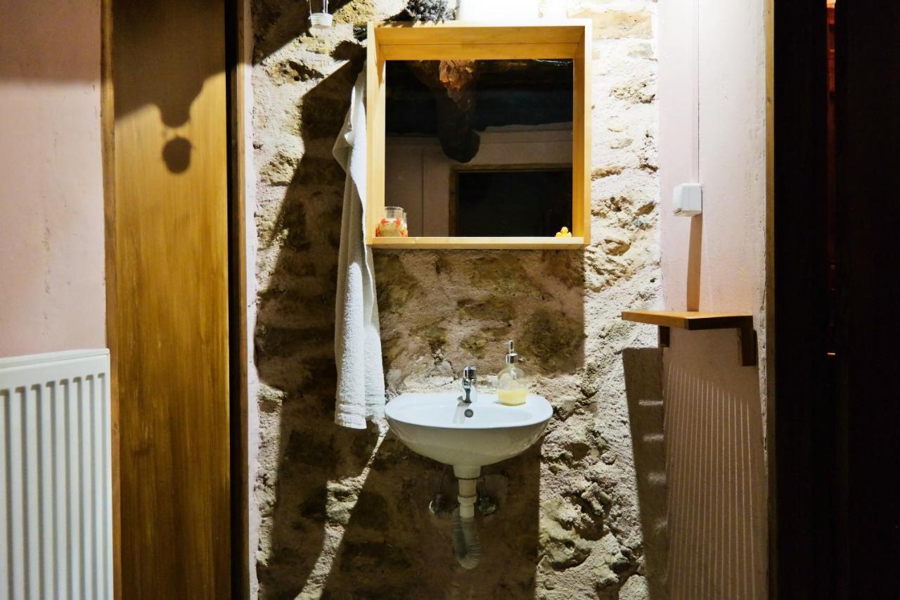 Elisson Hostel Krionérion 외부 사진